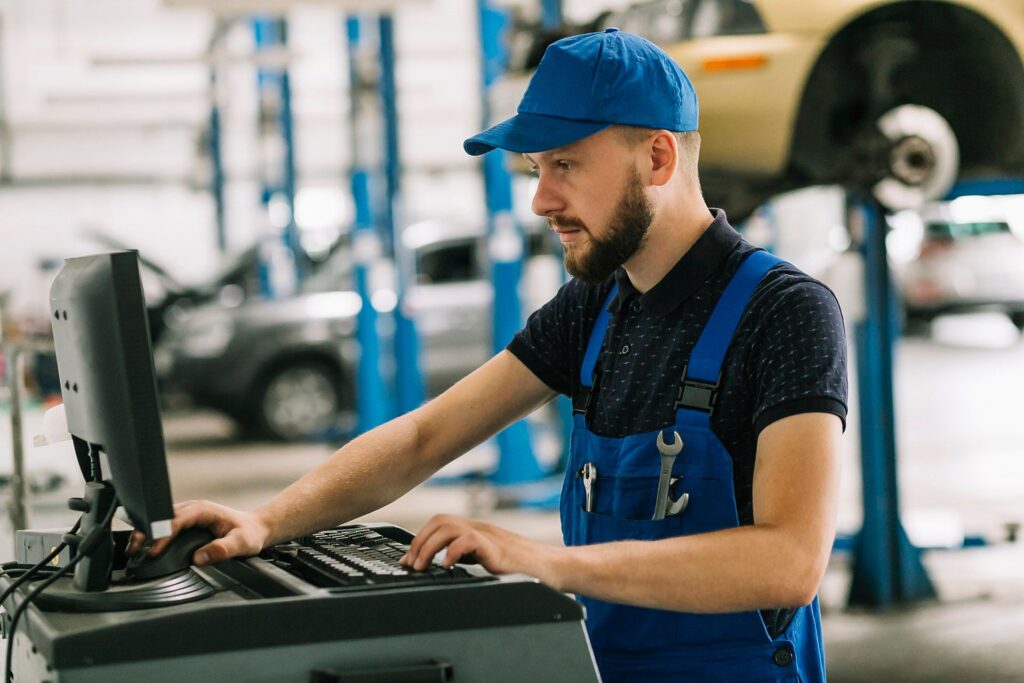 Cloud vs desktop garage software